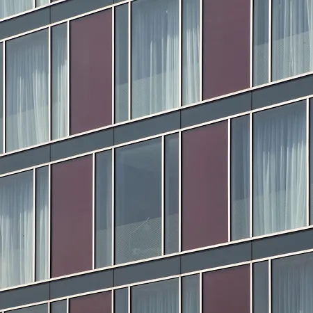 Radisson Blu Hotel, Hotel