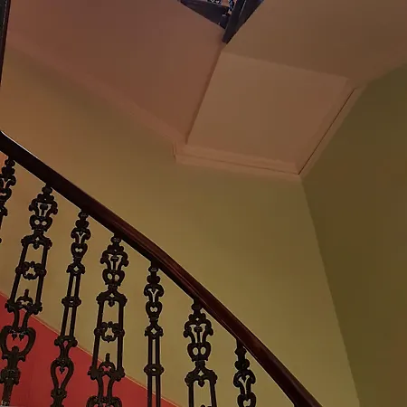 מלון The Hampton Court גלאזגו