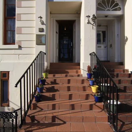 The Hampton Court Glasgow