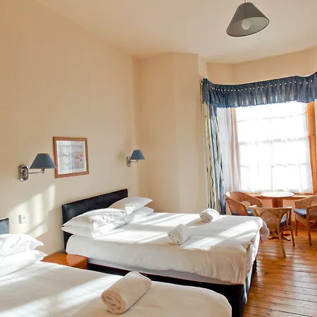 Victorian House 3* Glasgow