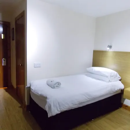 Victorian House 3* Glasgow