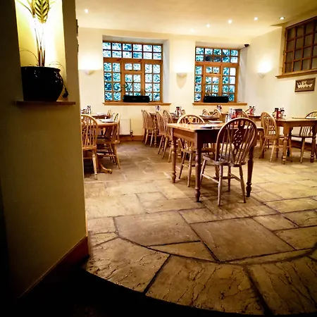 The Victorian House 3* Glasgow