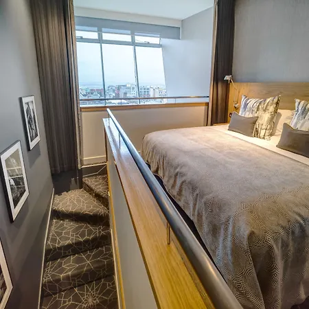 Apex Of Hotel
