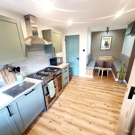 Urban 4br House - Free Parking 글라스고