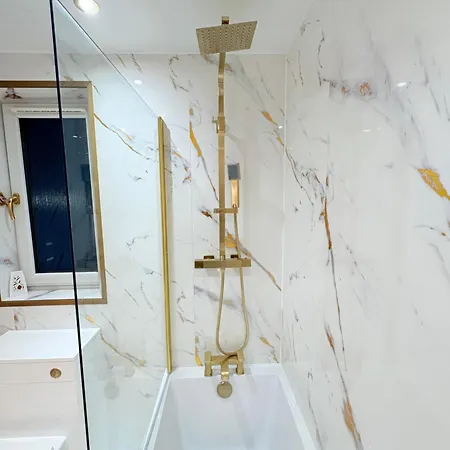 Appartamento Stylish & Sleeps 7 - Free Parking - Walking Distance To & West End