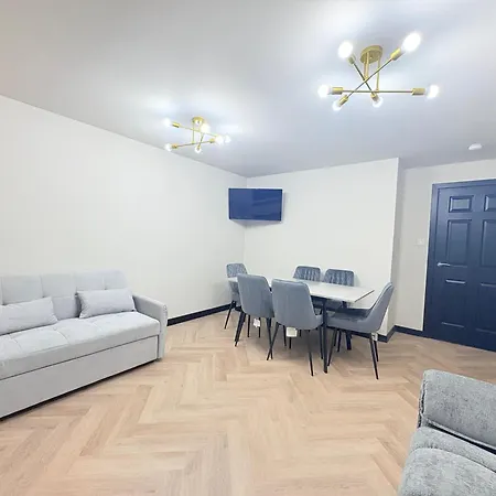 Apartment F1 2br Free Parking Walk Dist Cityc Glasgow