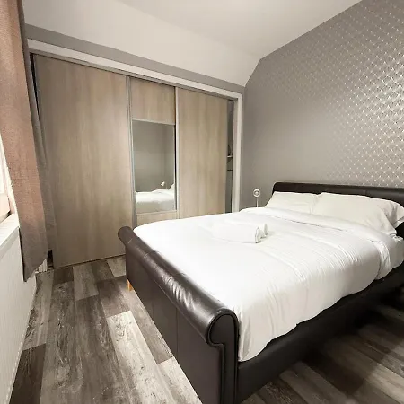 Newly Refurbished Apartman Glasgow