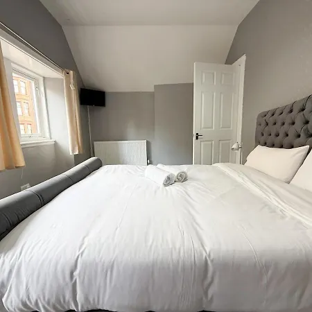 Newly Refurbished Appartamento