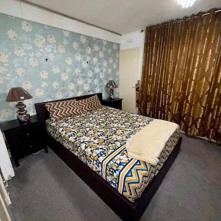 Likewise Modern Two Bedrooms For 4 In Area Appartement