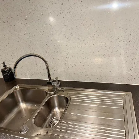 아파트 Likewise Modern Two Bedrooms For 4 In Area