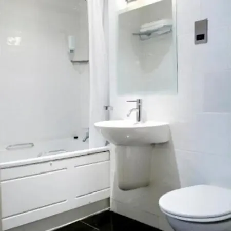 Hotel Artto