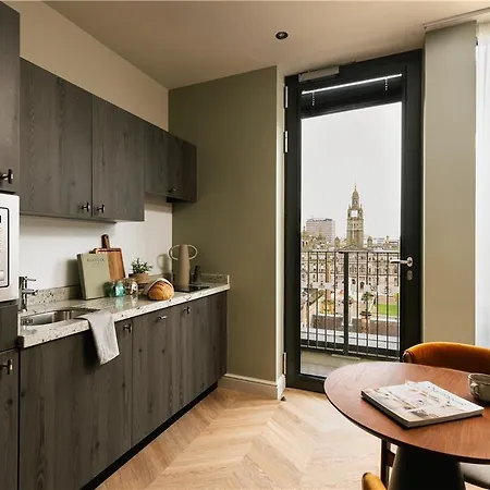 Native Aparthotel 4*