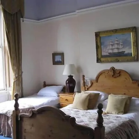 Guest house The Georgian House