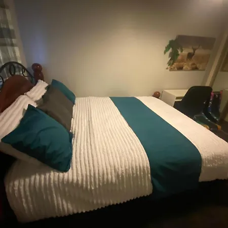 Guest house Harbury Glasgow