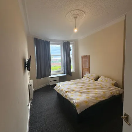 公寓 West End Traditional Flat With Free Parking 格拉斯哥