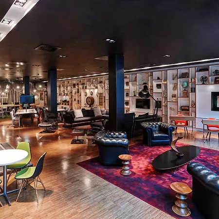 Hotel Citizenm 4*