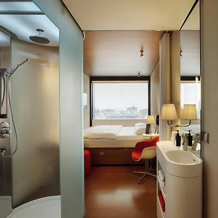 Hotel Citizenm 4*