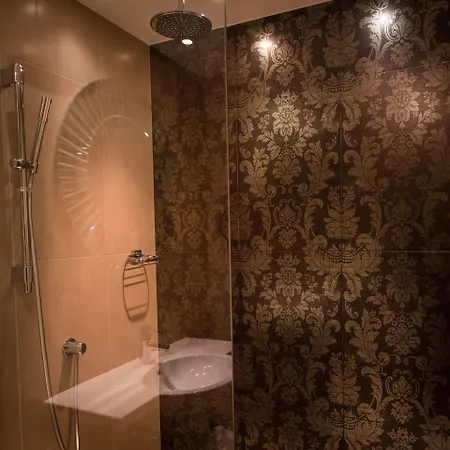 Hotel Indigo By Ihg 4*
