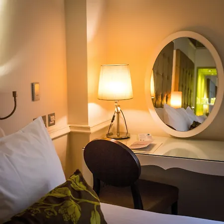 Indigo By Ihg Hotell 4*