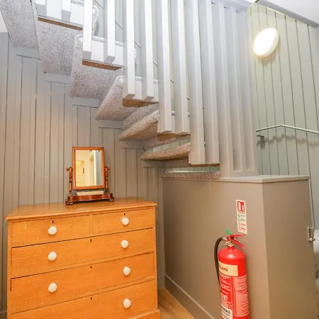 別荘 The Coach House - Holmwood *