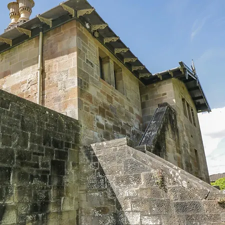 The Coach House - Holmwood 別荘