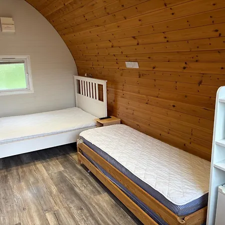 Campsie Glen منتزه العطل 3*