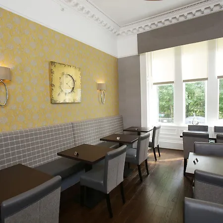 Embassy Apartamento *