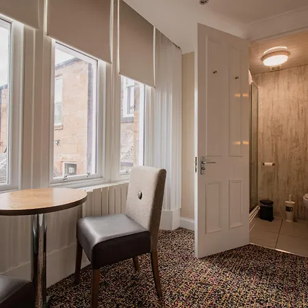Embassy Apartamento
