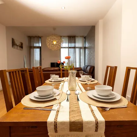 Muirhouse 2br With Free Parking Apartmán Glasgow