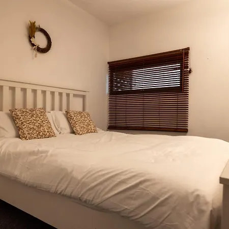 Muirhouse 2br With Free Parking Appartement Glasgow