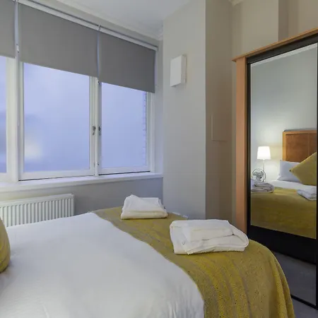 Hotel Premier