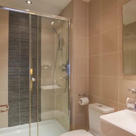 Premier Hotel 4*