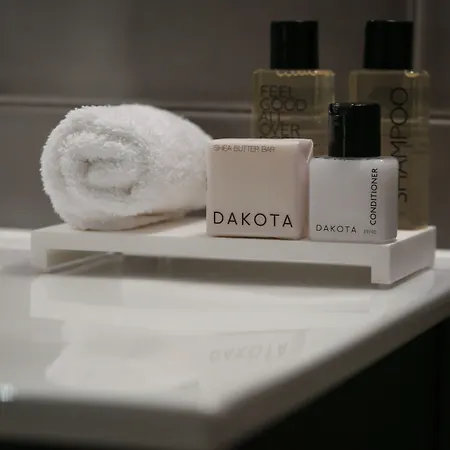 Dakota Hotel 4*