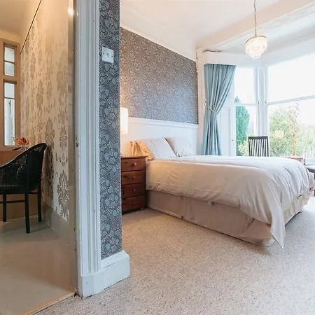 Busby Apartments Glasgow