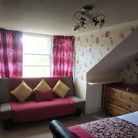 Appartement Busby Apartments *