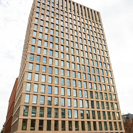 Martha Street In Near Queen Street Level Station 格拉斯哥