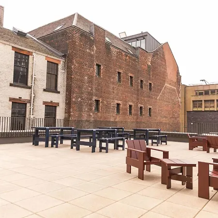 View Ensuites And Martha Street