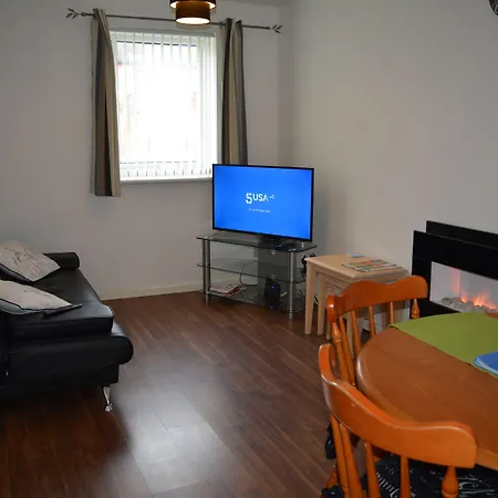 Glasgow Green Apartments *