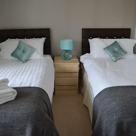 Hampden House Глазго