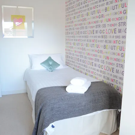 Дом отдыха Hampden House *