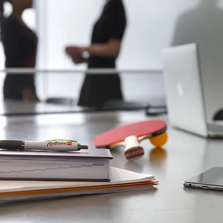 Radisson Red Hotel, 4* Glasgow