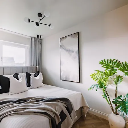 בית נופש Jw Executive Aparthouse