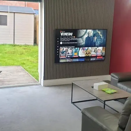 Oatlands Oasis-free Parking-2 Minutes From M74 Σπίτι διακοπών *