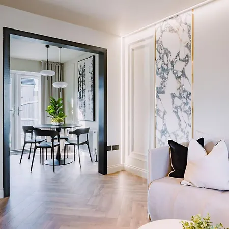 Jw Executive Aparthouse Holiday home *