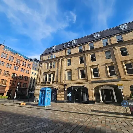 Stylish Duplex 3 Bedroom Glasgow