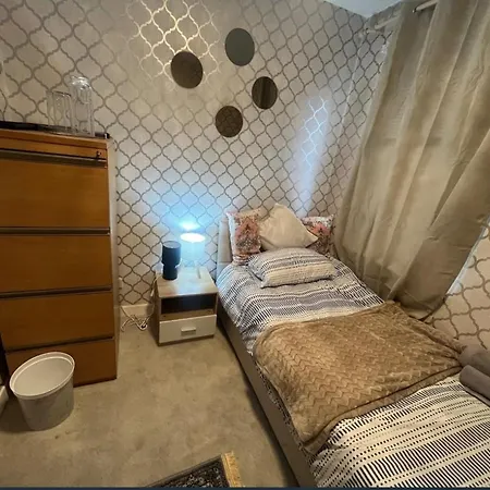 Appartement Stylish 3 Bedroom House Glasgow