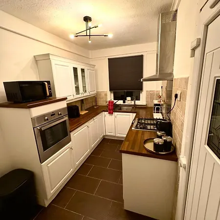 Cozy Corner-sleeps 8 Guest Entire House Very *