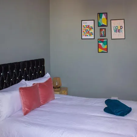 아파트 Family And Group 2br By Park Sleeps 7 글라스고