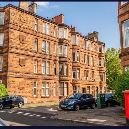 Newly Renovated West End