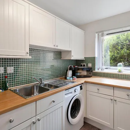 Riverside Apartment *